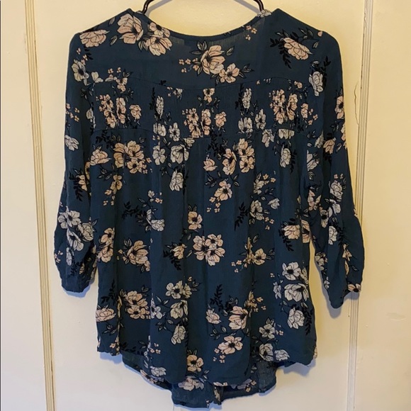 Torrid floral button up blouse - Picture 2 of 5